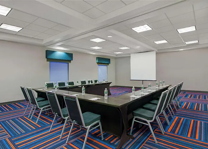 Hampton Inn & Suites By Hilton Syracuse Dewitt