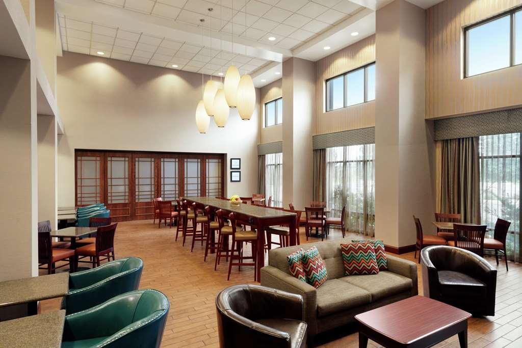 Hampton & By Hilton Syracuse Dewitt