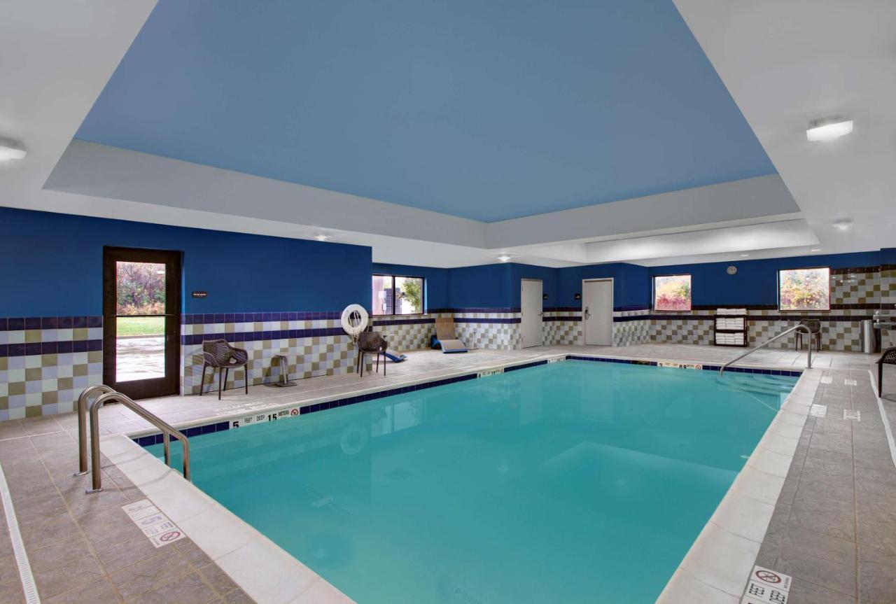Hampton & By Hilton Syracuse Dewitt East Syracuse