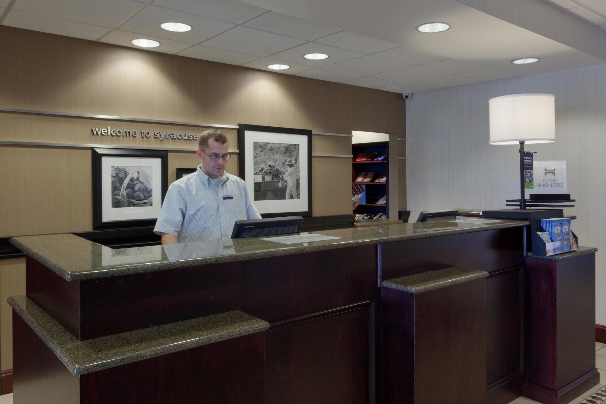 Hampton & By Hilton Syracuse Dewitt 3* East Syracuse