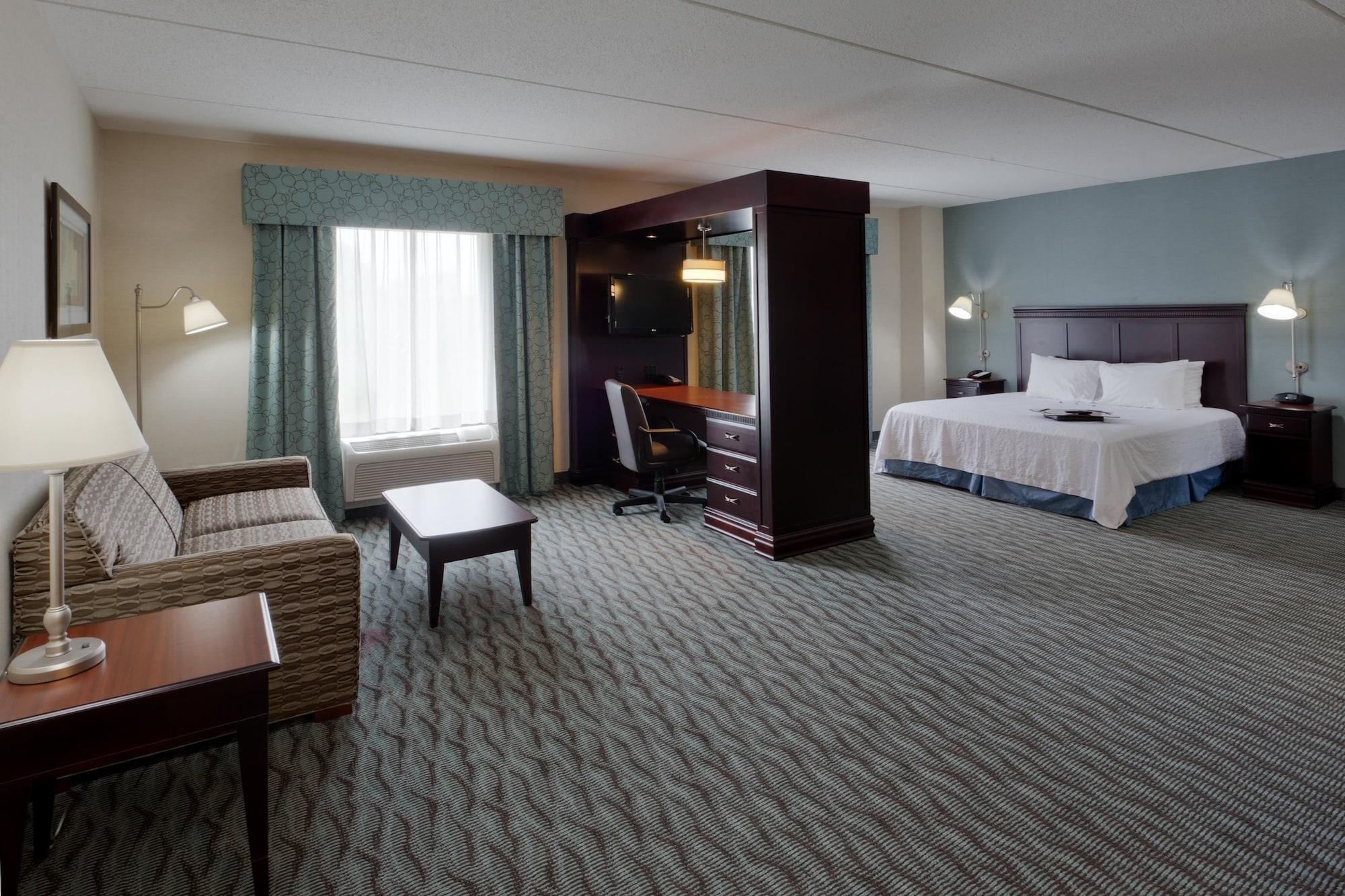 Hampton & By Hilton Syracuse Dewitt Hotel 3*