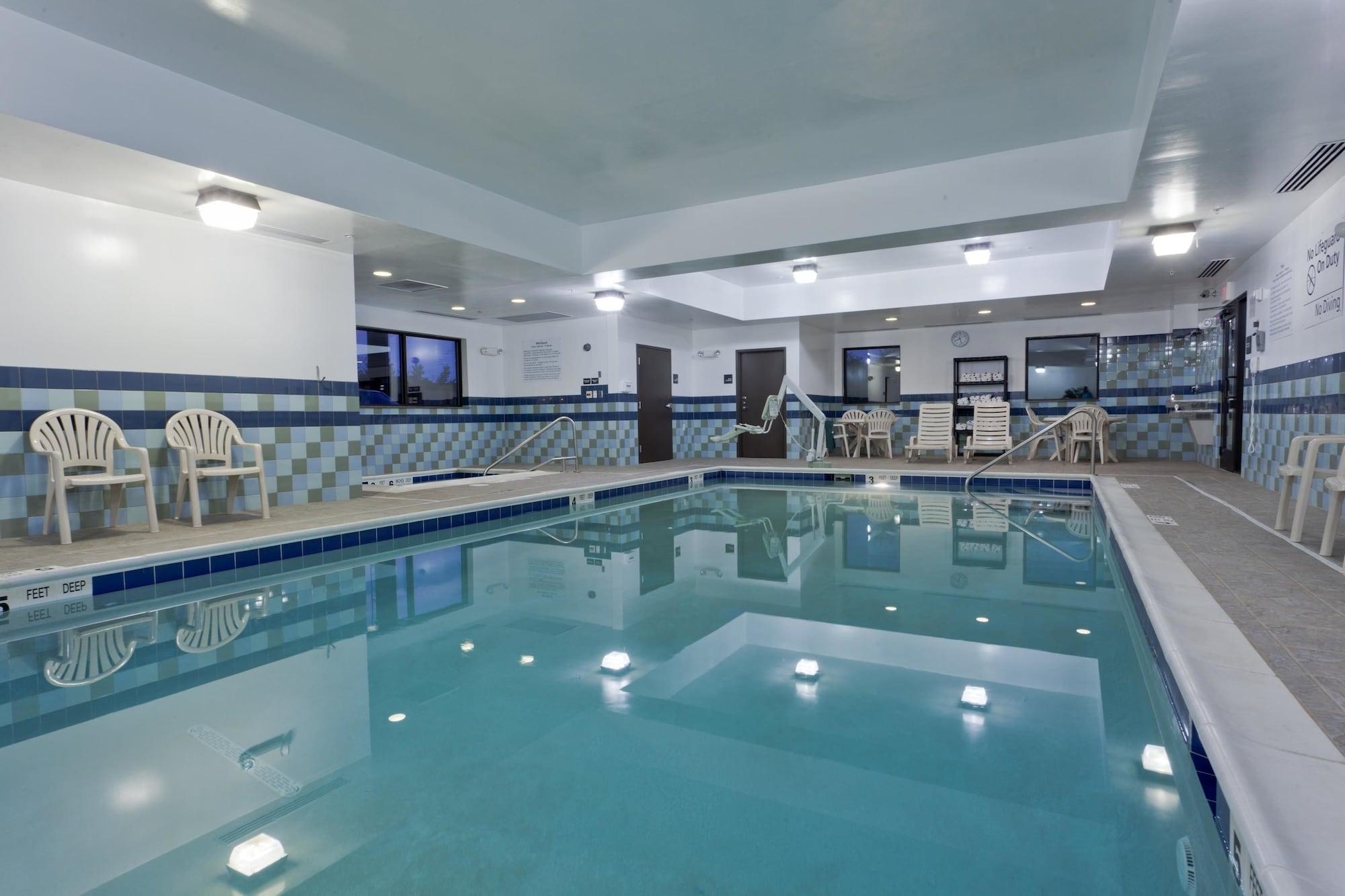Hotel Hampton & By Hilton Syracuse Dewitt